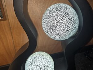 DOUBLE BALL WITH BLACK CRACKLE- LARGE